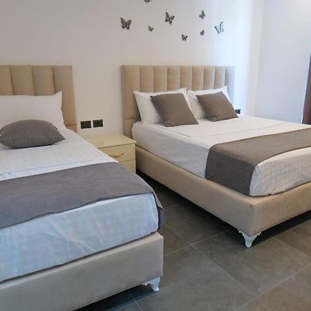 Hotel Celaj Vlore Exterior photo
