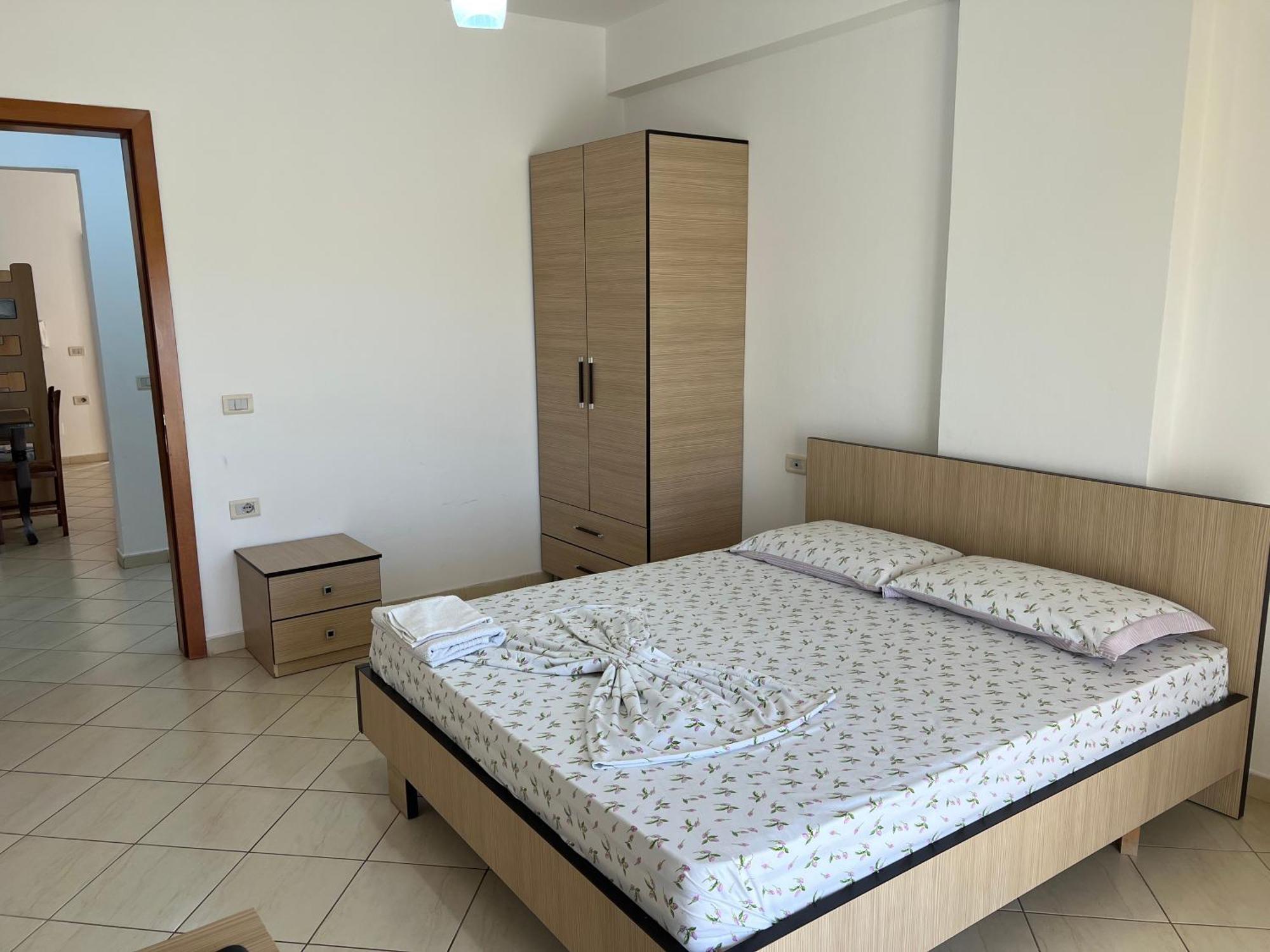 Hotel Celaj Vlore Exterior photo